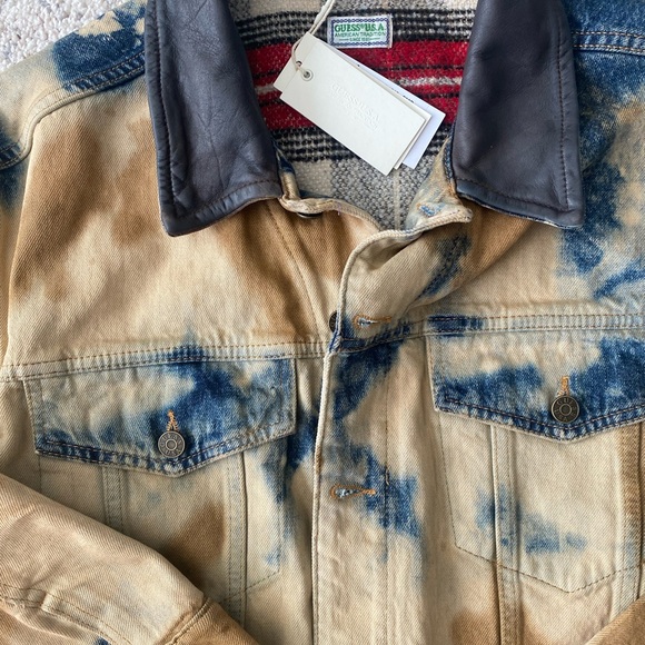 Guess USA - Bleached Denim Trucker Jacket Acid Savas Wash - Picture 3 of 9